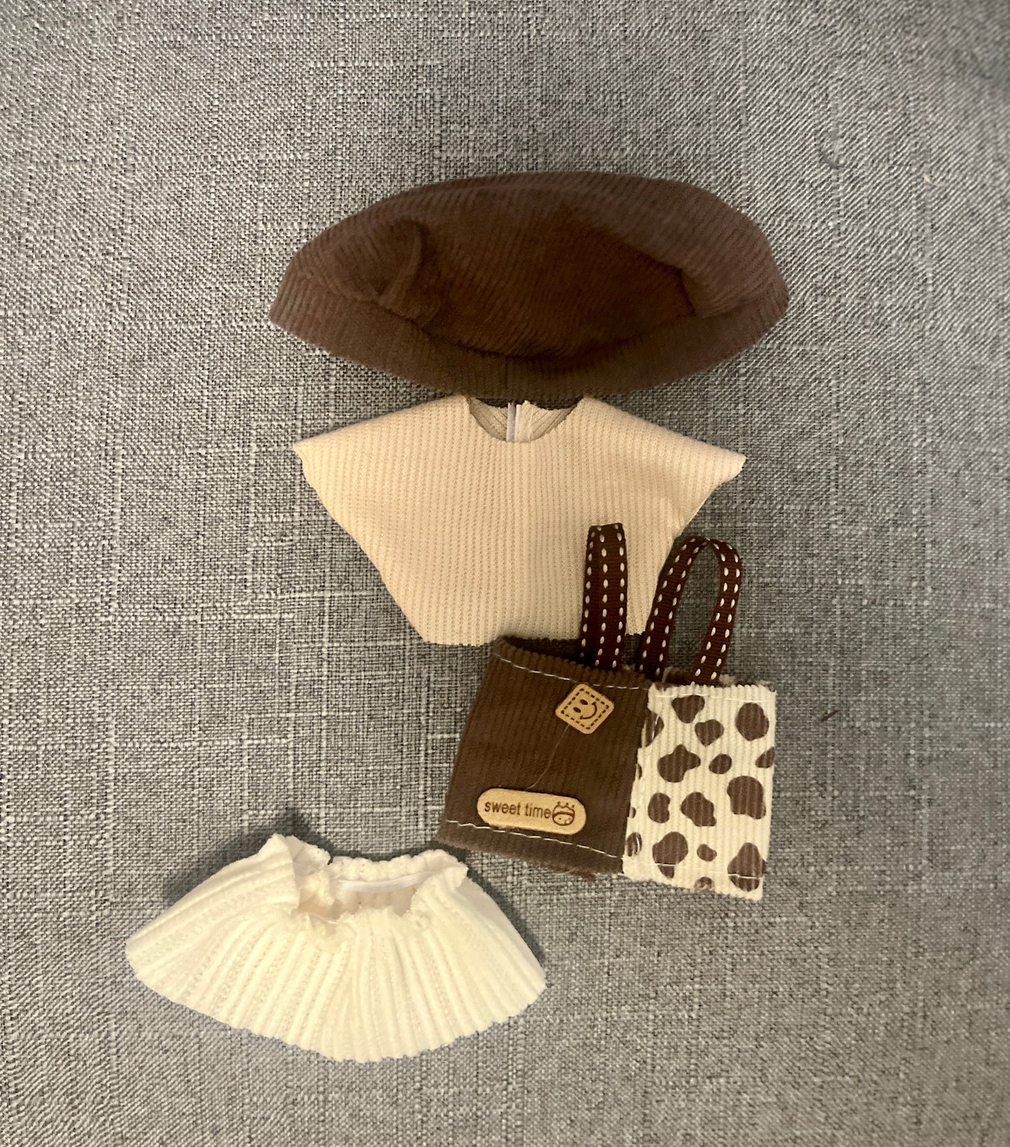Cute Plush Doll Clothes - Labubu Clothes