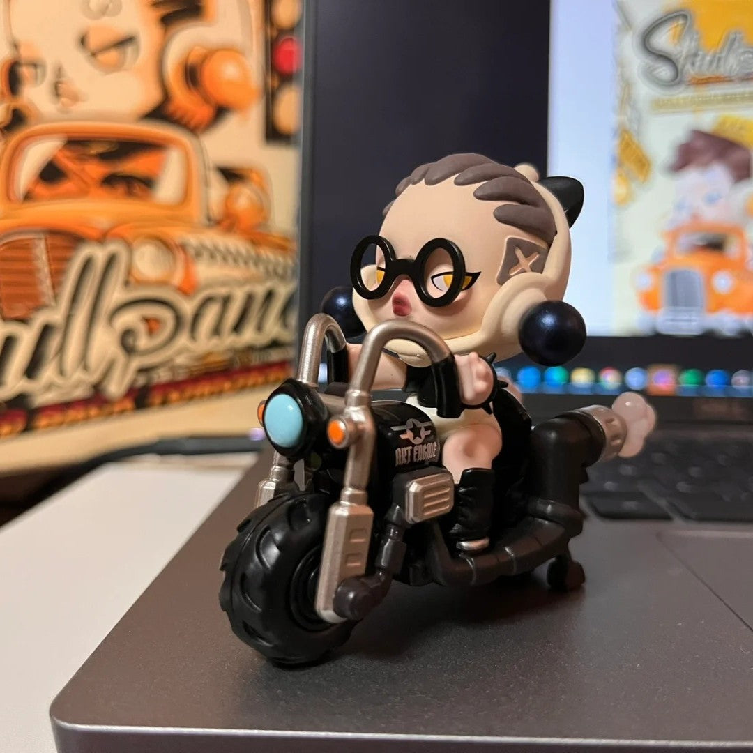 POP MART AUTHENTIC - Skullpanda Laid Back Tomorrow Series Designated Figure